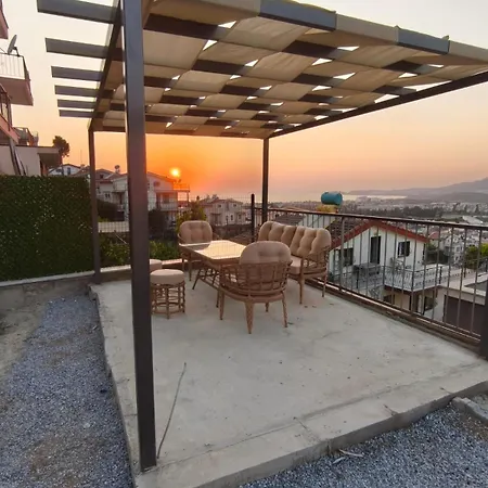 Nidal Kuşadası